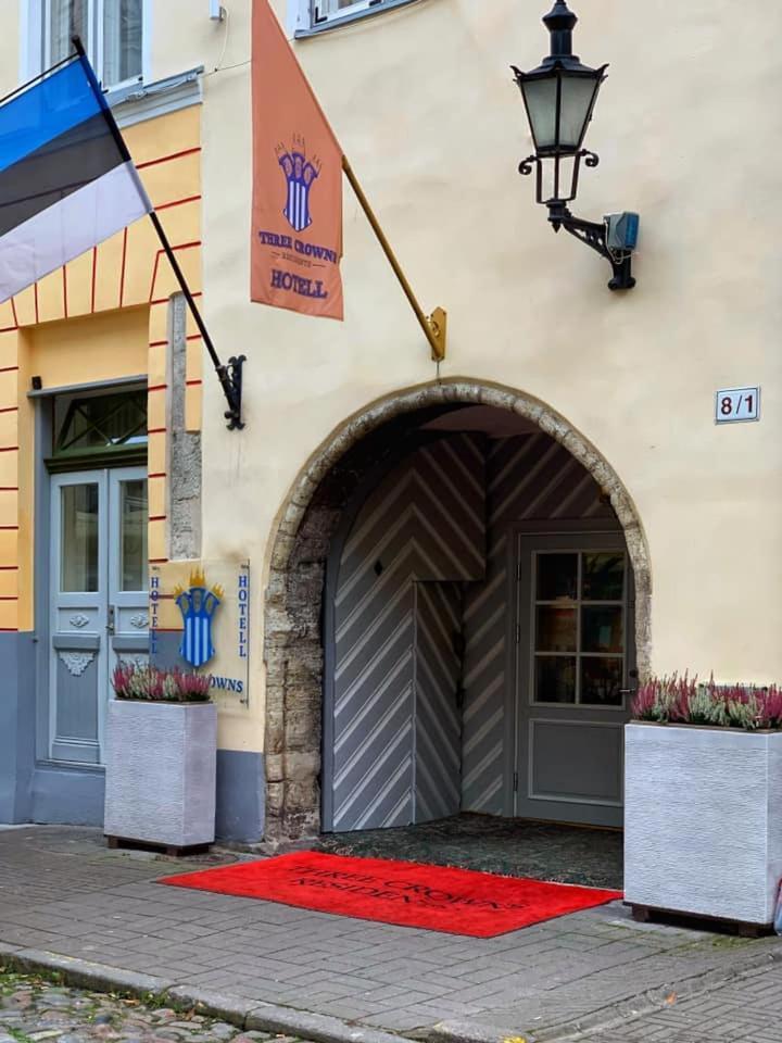 Hotel Three Crowns Residents 3*